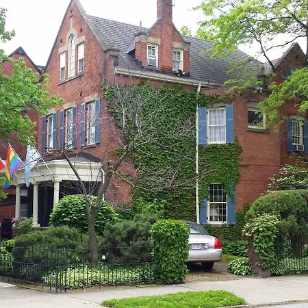 Clifford House Private Home B&B-3